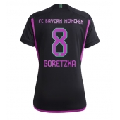 Bayern Munich Leon Goretzka #8 Uit tenue Dames 2023-24 Korte Mouwen