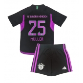Bayern Munich Thomas Muller #25 Uit tenue Kids 2023-24 Korte Mouwen (+ broek)