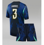 Brazilië Gabriel Magalhaes #3 Uit tenue Kids WK 2026 Korte Mouwen (+ broek)