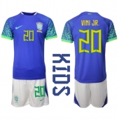Brazilië Vinicius Junior #20 Uit tenue Kids WK 2022 Korte Mouwen (+ broek)