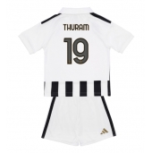 Juventus Khephren Thuram #19 Thuis tenue Kids 2026-27 Korte Mouwen (+ broek)