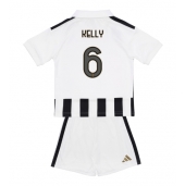 Juventus Lloyd Kelly #6 Thuis tenue Kids 2026-27 Korte Mouwen (+ broek)