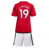 Manchester United Raphael Varane #19 Thuis tenue Kids 2023-24 Korte Mouwen (+ broek)
